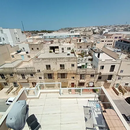 Lejlighed High Rise Haven Penthouse Mosta